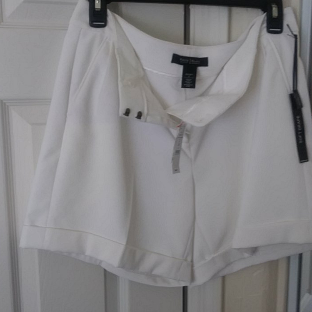 White 6 inch shorts